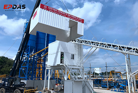 Containerized batching plant