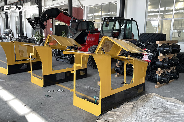 Rough Terrain Telehandler